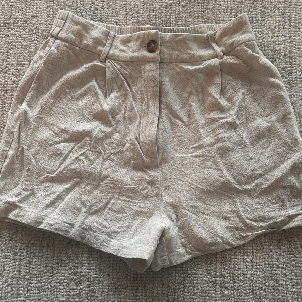 Petal & Pup Beige Women's Shorts